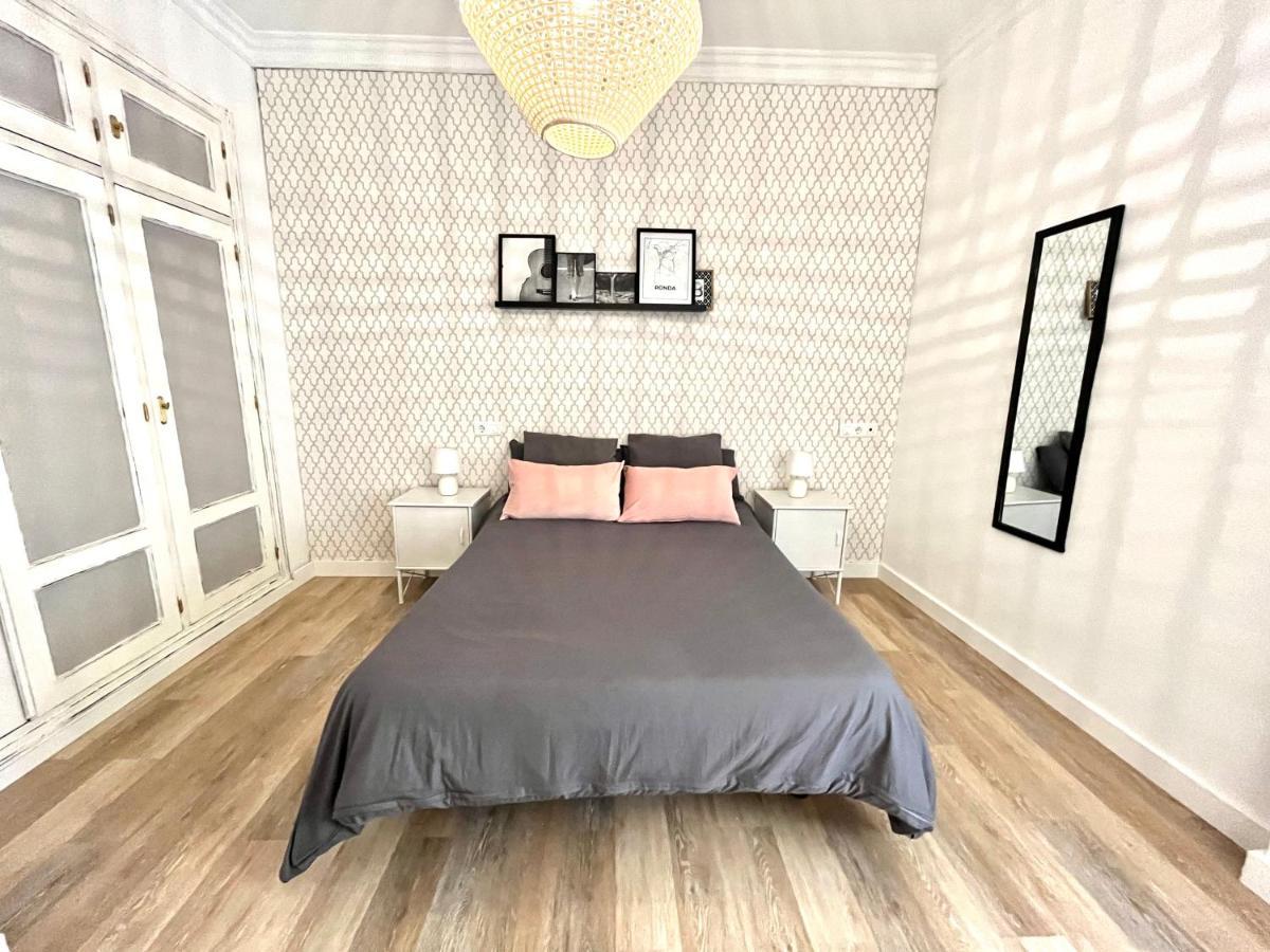 Apartamento Centro Historico Ronda Bagian luar foto